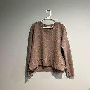 Grey athleta top